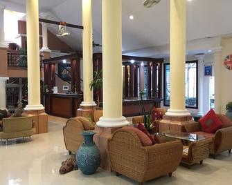 Budsaba Resort & Spa - Bang Lamung - Lobby