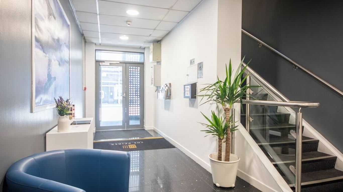 ザ スパイアズ サービスド アパートメンツ グラスゴー