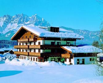 Kaiserhotel Kitzbühler Alpen - Oberndorf in Tirol - Edifici