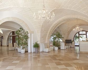 Relais Masseria Caselli - Carovigno - Lobby