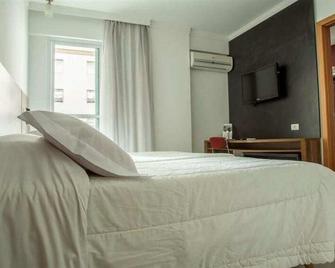 Atlântico Golden Apart Hotel - Santos - Phòng ngủ