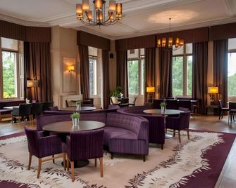 DoubleTree by Hilton Hotel Dunblane Hydro - Dunblane - Lounge