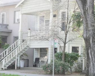 Midtown gem - סקרמנטו - בניין