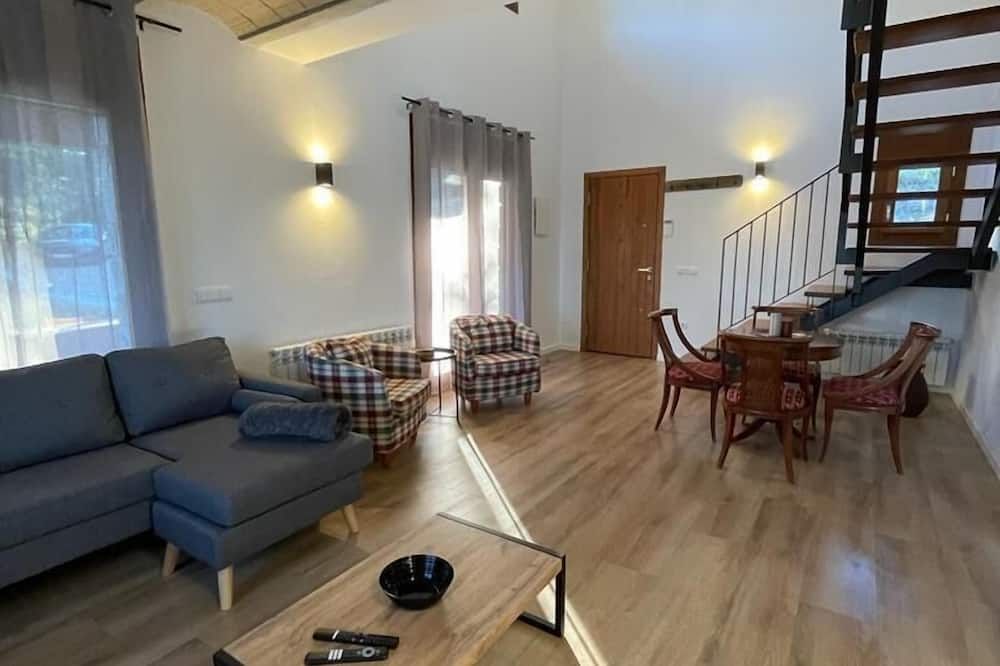 Casa De La Mestra, Espinalbet - Alberga - Castellar del Riu - Living room