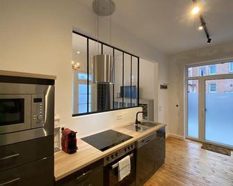 Urban Stay Hamburg - Apartments 'Backbord' & 'Steuerbord Mit Sauna' - Hamburg - Küche
