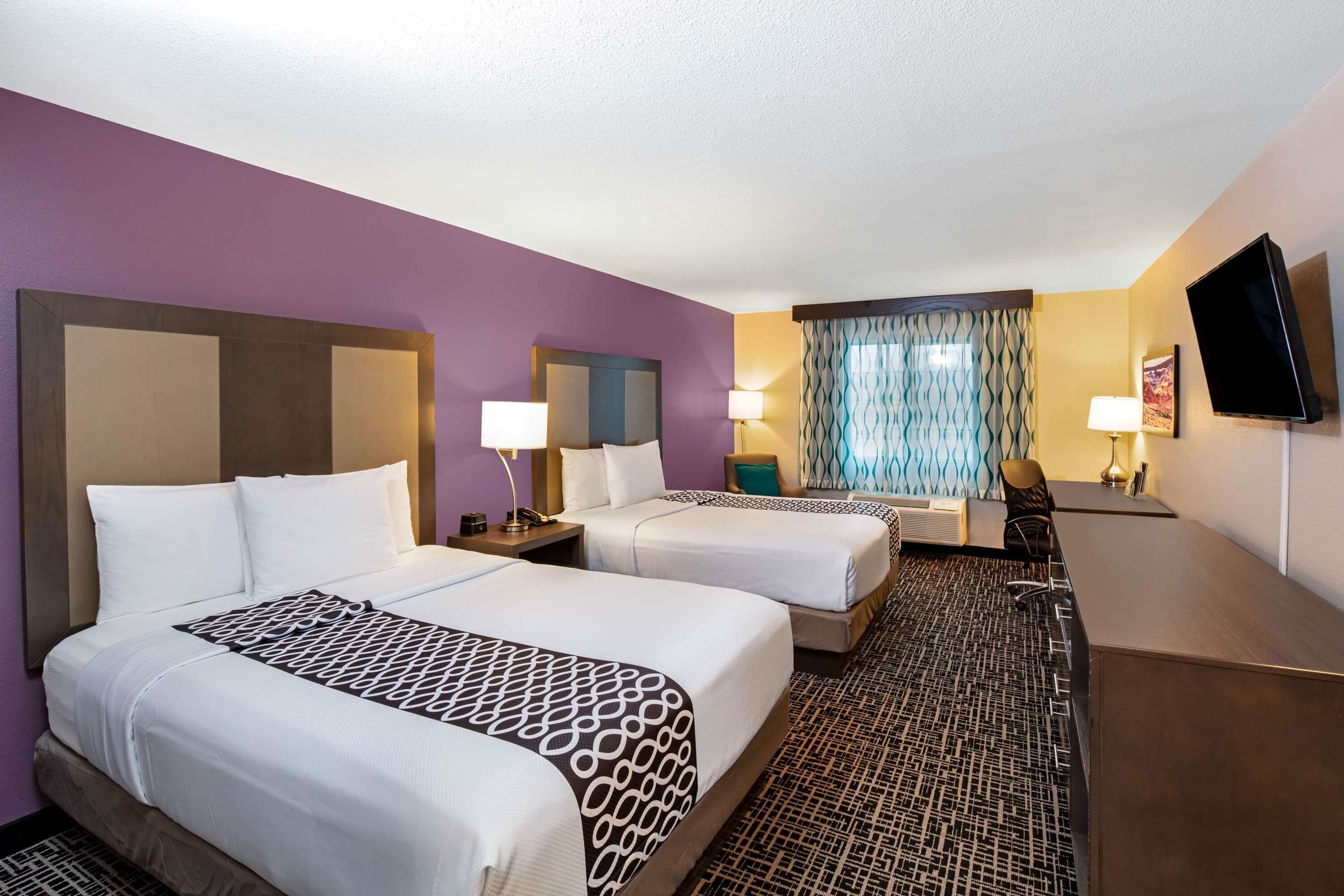 La Quinta Inn by Wyndham Las Vegas Nellis thumbnail 3