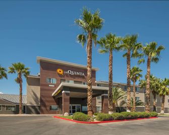 La Quinta Inn by Wyndham Las Vegas Nellis - Las Vegas - Building