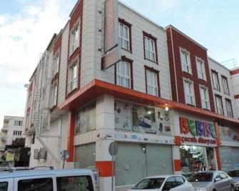 Osmaniye Hanedan Otel - Osmaniye - Edifício
