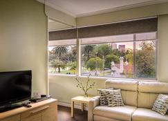 Birches Serviced Apartments - Melbourne - Wohnzimmer