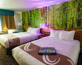 Quality Inn and Suites Sequim at Olympic National Park - Sequim - Makuuhuone