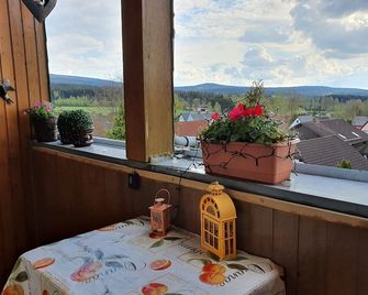 Ferienwohnung Schwalbennest - Weißenstadt - Balkon