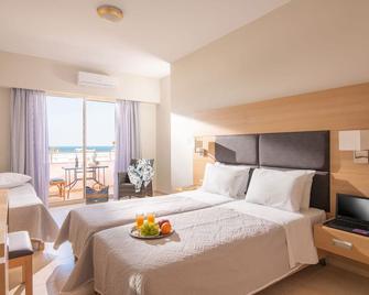 Pleasure Beach Hotel - Mália - Habitación