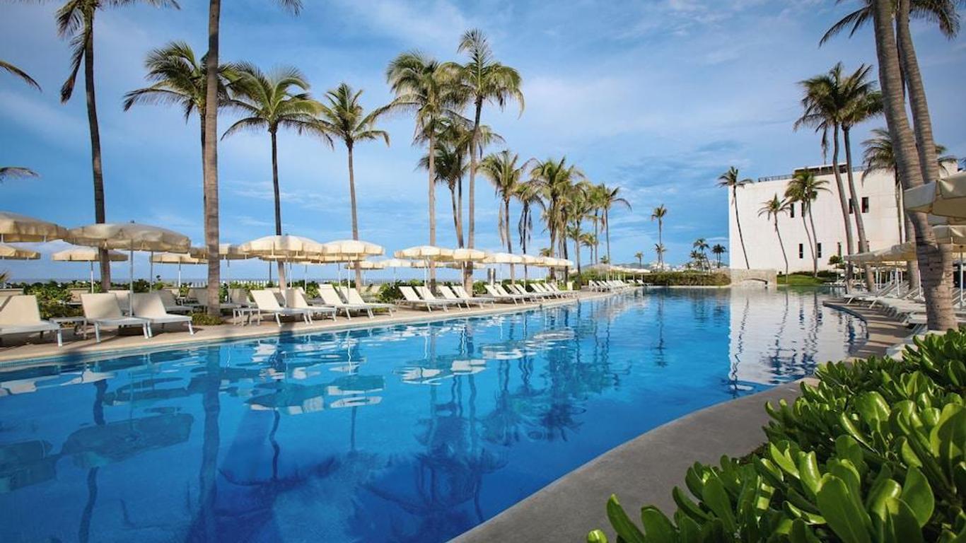 Ocean Breeze Acapulco
