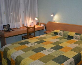 Le Lyon Bron - Bron - Chambre
