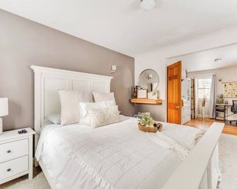 Cozy Lake Elmo Cottage - Lake Elmo - Phòng ngủ