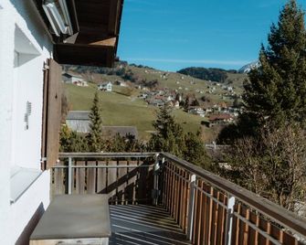 Apartment Perlita - Amden - Balcony