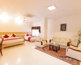 Hotel Dsf Grand Plaza - Tuticorin
