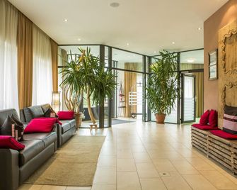 Hotel Amaten - Brunico - Lobby