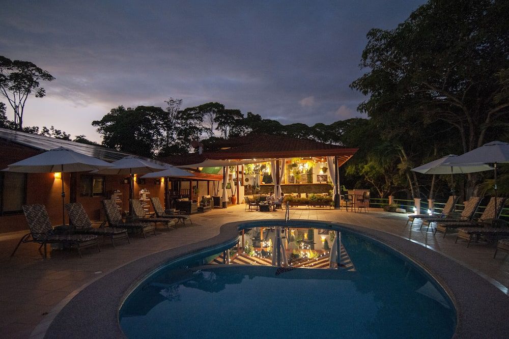 Villas Alturas - Dominical - Piscina