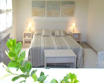 \'Antoinette's house 50 m2 - Saint-Médard-en-Jalles - Chambre