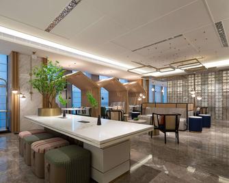 Hilton Garden Inn Shenzhen Guangming Hongqiao Park - Shenzhen - Restaurant