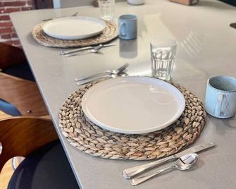 Newburyport Flat Downtown Living King Be - Newburyport - Eetruimte