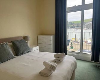 Harbourside 1 - Dartmouth - Bedroom