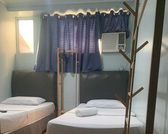 67TH Boulevard Pension House - Ozamiz - Habitación