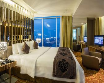 Cambridge Hotel Medan - מדאן - חדר שינה