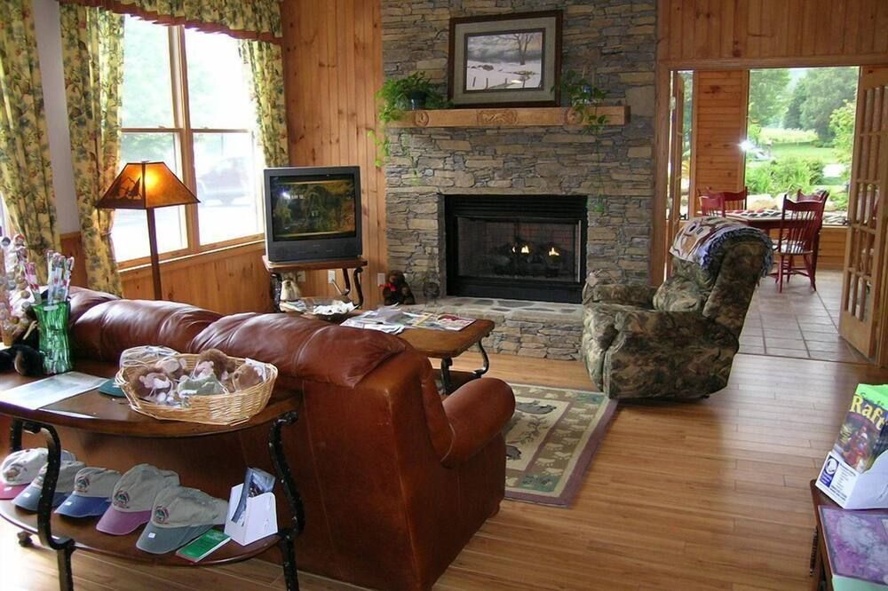 Jonathan Creek Inn And Villas - Maggie Valley - Vardagsrum