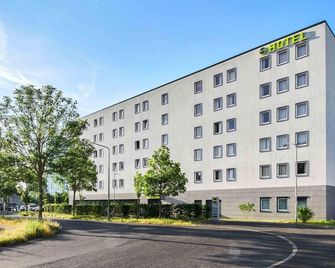 B&B Hotel Frankfurt-Airport - Frankfurt am Main - Building