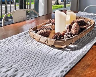 Getaway House at Avenwood Cabins - Logan