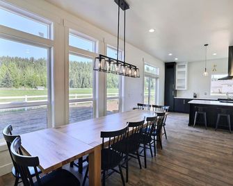 Mountain Farmhouse, Family & Dog Friendly - McCall - Jadalnia