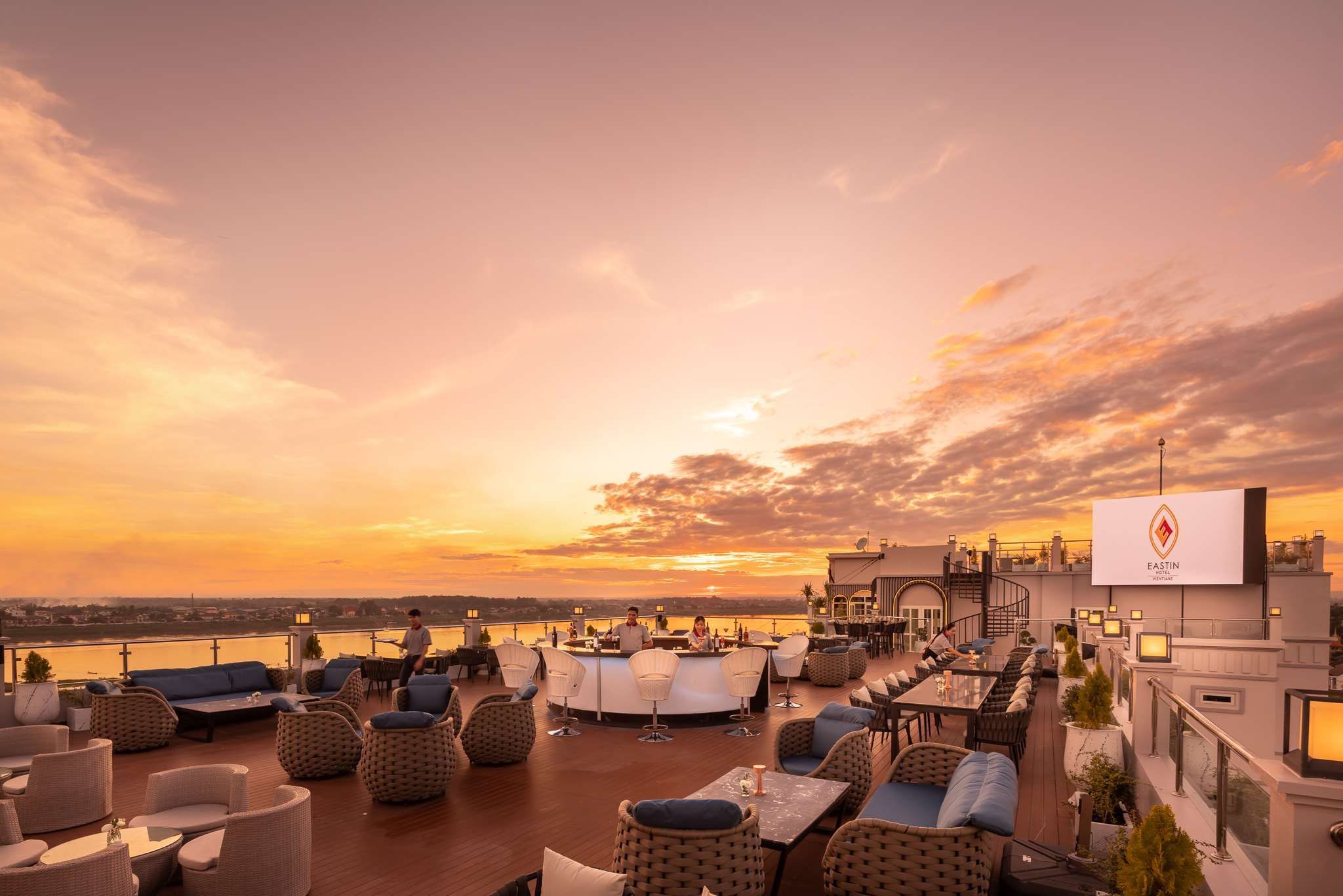 إيستين هوتل فينتيان - فينتيان - شرفة