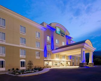 Holiday Inn Express & Suites Caryville - Caryville - Edificio