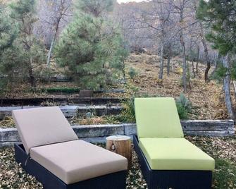 Our Little Patch Of Heaven Cottage East Zion - Glendale - Patio
