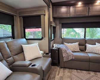 Home Sweet Home onsite RV Rental at River Ranch! 146 - River Ranch - Living room
