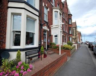 Ellies Guest House - Whitby