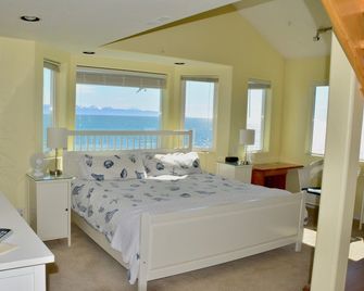 Driftwood Inn - Homer