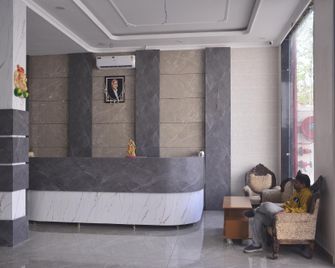 The Ramayana - Orchha - Front desk