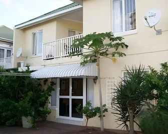 Sommersby Bed & Breakfast - Durban - Building