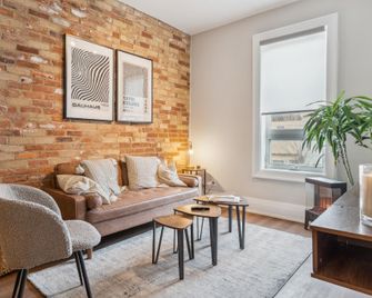 The Queen's Griffen - Toronto - Habitación