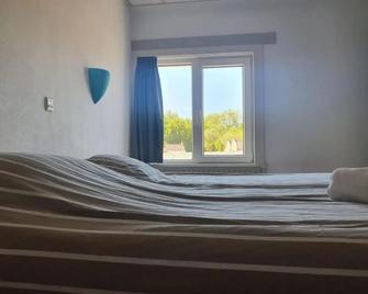 Hotel Restaurant Sence - Burgh-Haamstede - Bedroom