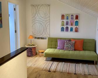 Casa da Monservia - São João das Lampas - Living room
