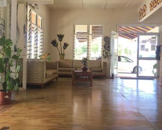 Simon's Place - Nuku‘alofa