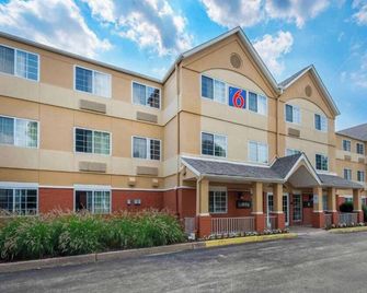 Motel 6 Philadelphia Malvern Swedesford Rd Pa - Malvern - Building