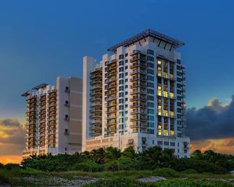 Oceana Palms Resort Two-Bedroom Villa - West Palm Beach - Building