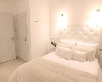 Balance Home - Budapest - Bedroom