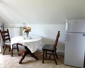 Family room for 4-6 person - Budapest - Dining room