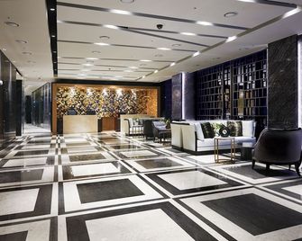 Traum Valley Hotel - Jeongseon - Lobby